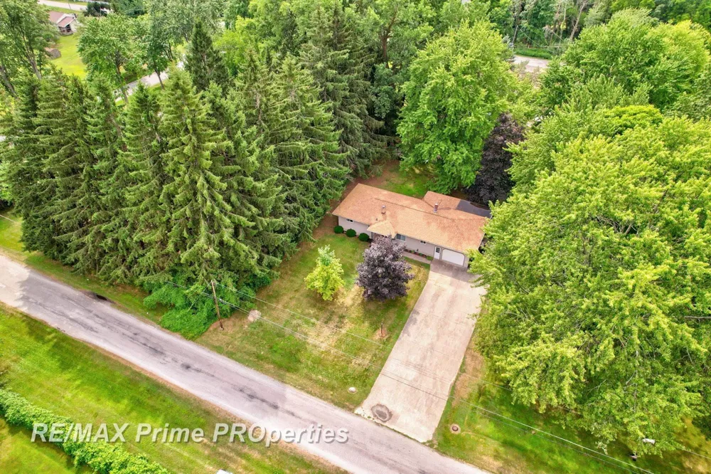 3942 Waltmar Drive Bridgeport Charter Township, MI 48722
