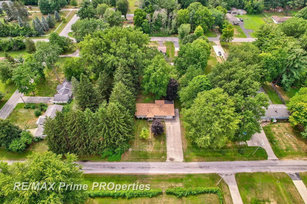 3942 Waltmar Drive Bridgeport Charter Township, MI 48722