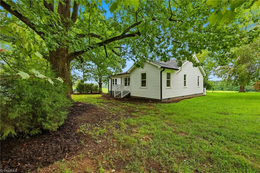 1074 Mulberry Mill Road North Wilkesboro, NC 28659