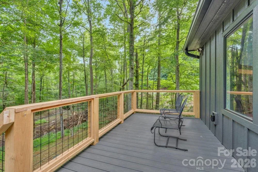 2281 Old Nc Highway 16 Highway Jefferson, NC 28640
