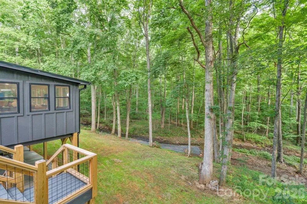 2281 Old Nc Highway 16 Highway Jefferson, NC 28640