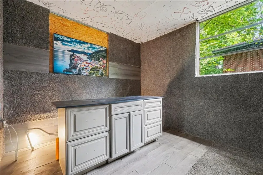 1657 Mcclelland Avenue East Point, GA 30344
