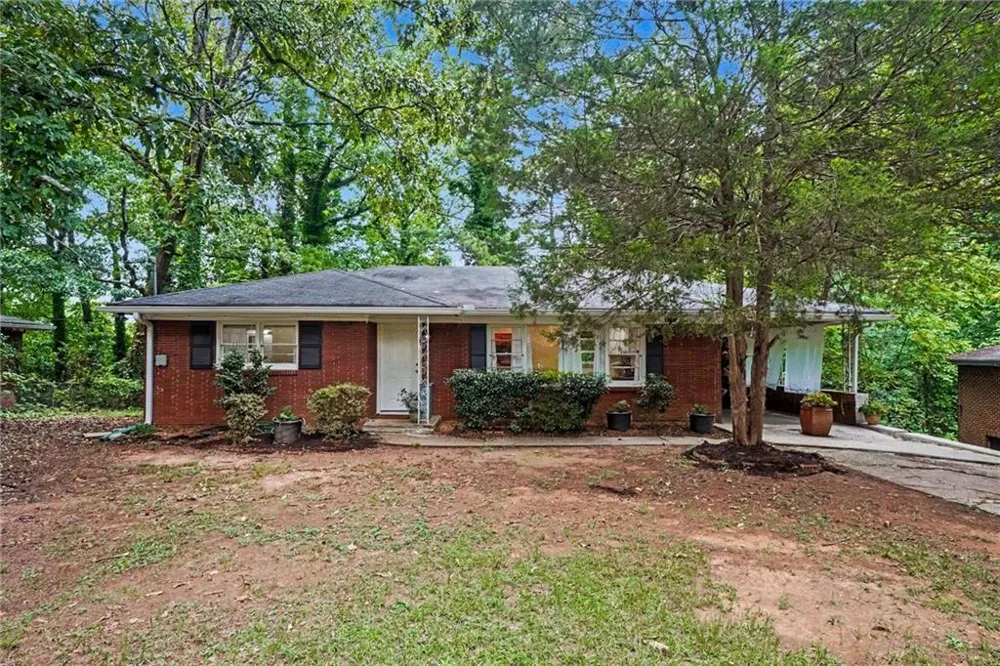 1657 Mcclelland Avenue East Point, GA 30344