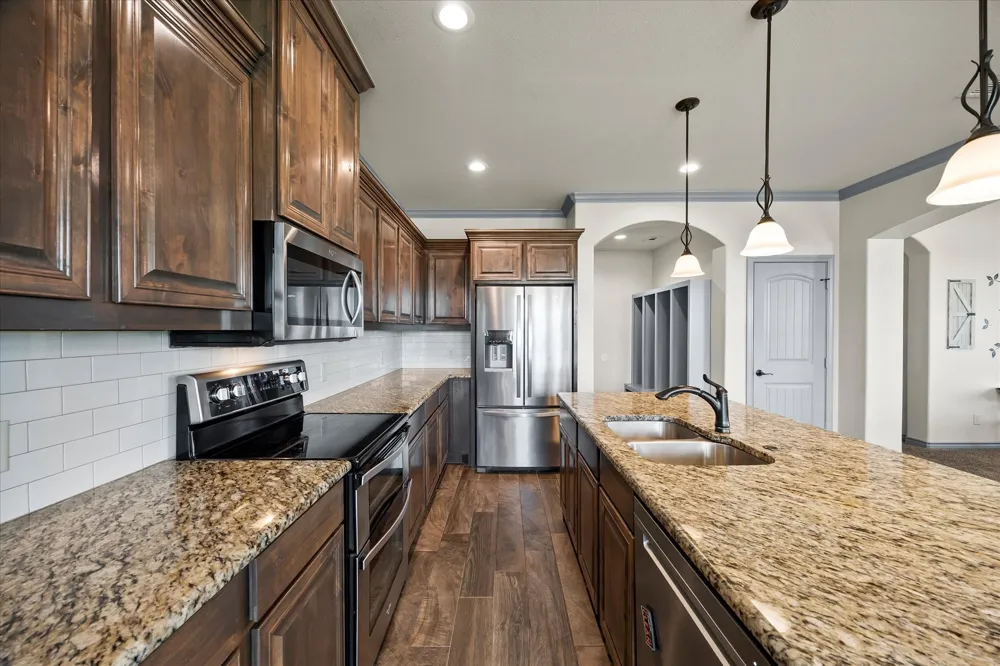 10551 County Road 155a Kaufman, TX 75142