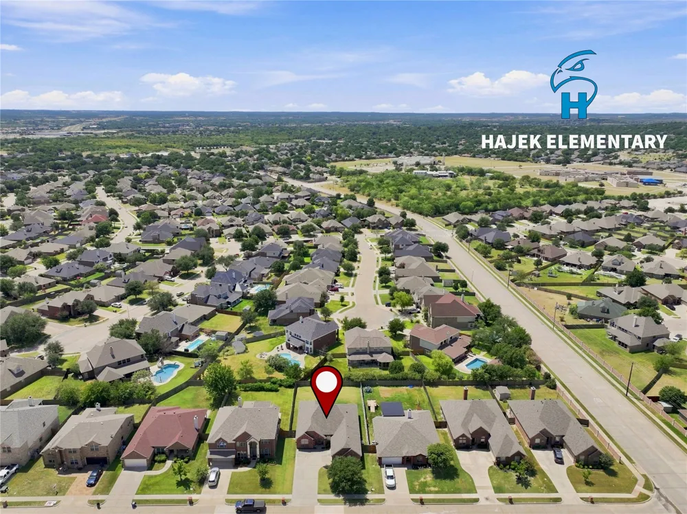 812 Peach Lane Burleson, TX 76028