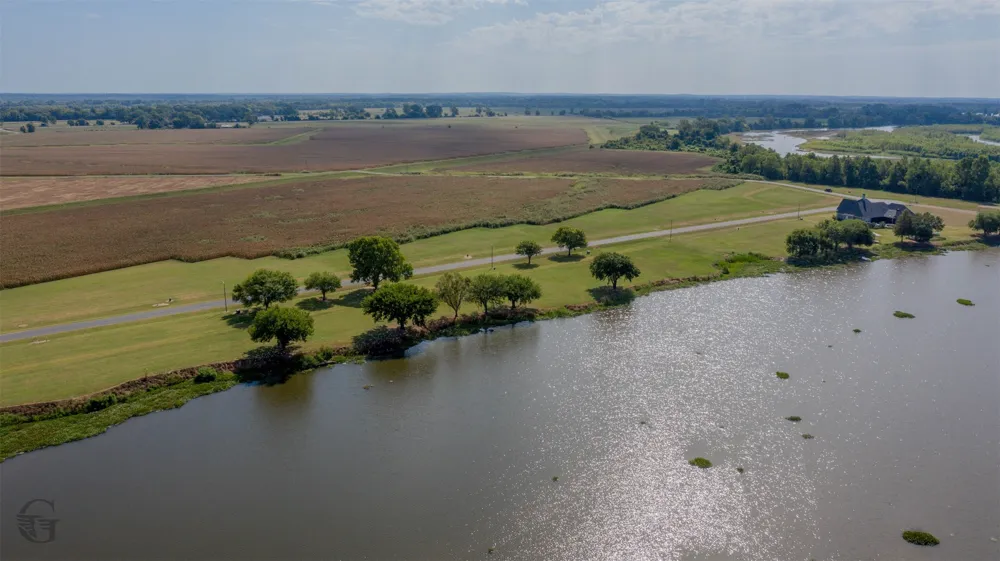 498 Jt White Road Elm Grove, LA 71051