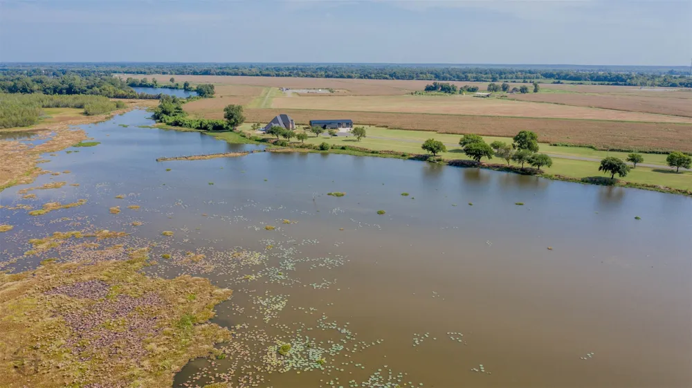 498 Jt White Road Elm Grove, LA 71051