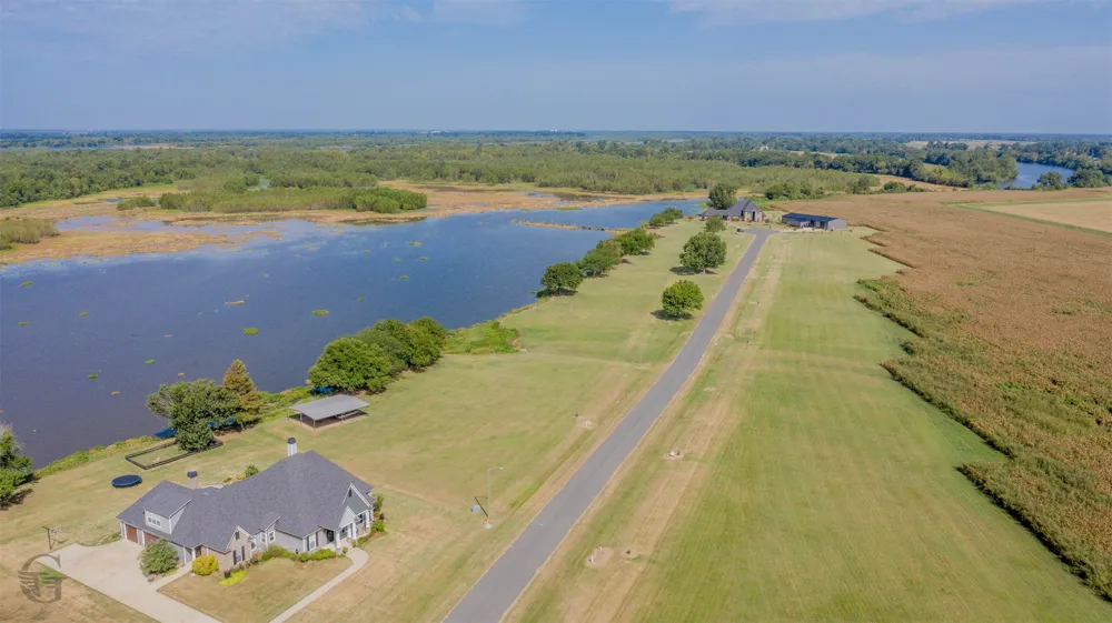 498 Jt White Road Elm Grove, LA 71051