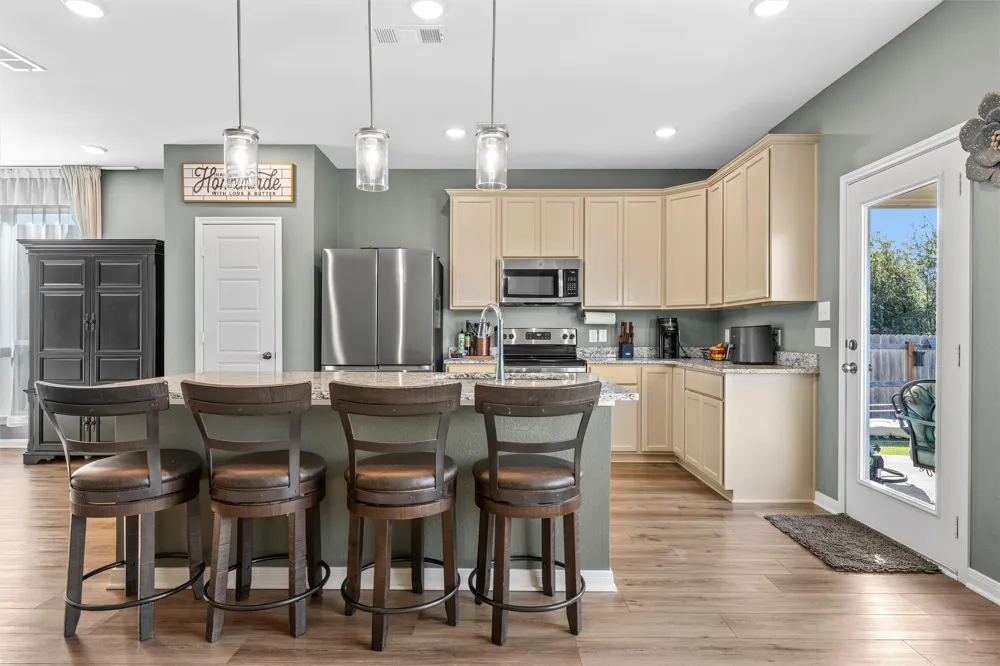 6940 Sulphur Court China Spring, TX 76633