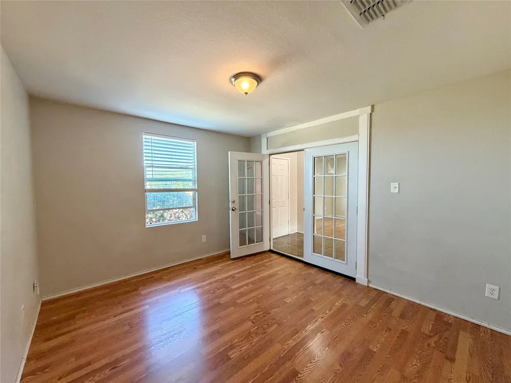 2732 Ingram Circle Mesquite, TX 75181