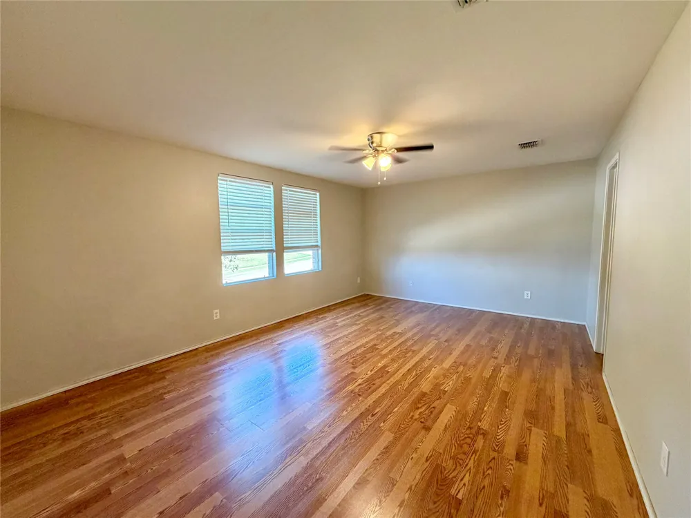 2732 Ingram Circle Mesquite, TX 75181