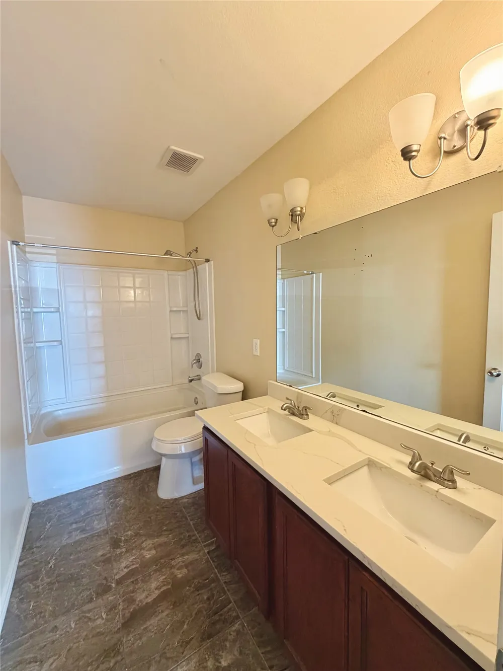 2732 Ingram Circle Mesquite, TX 75181