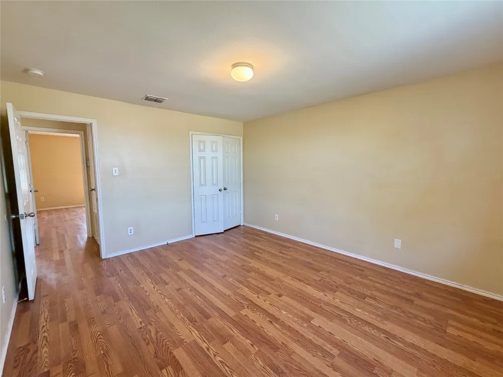 2732 Ingram Circle Mesquite, TX 75181