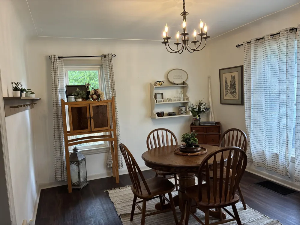 109 E Isabelle Street Belding, MI 48809