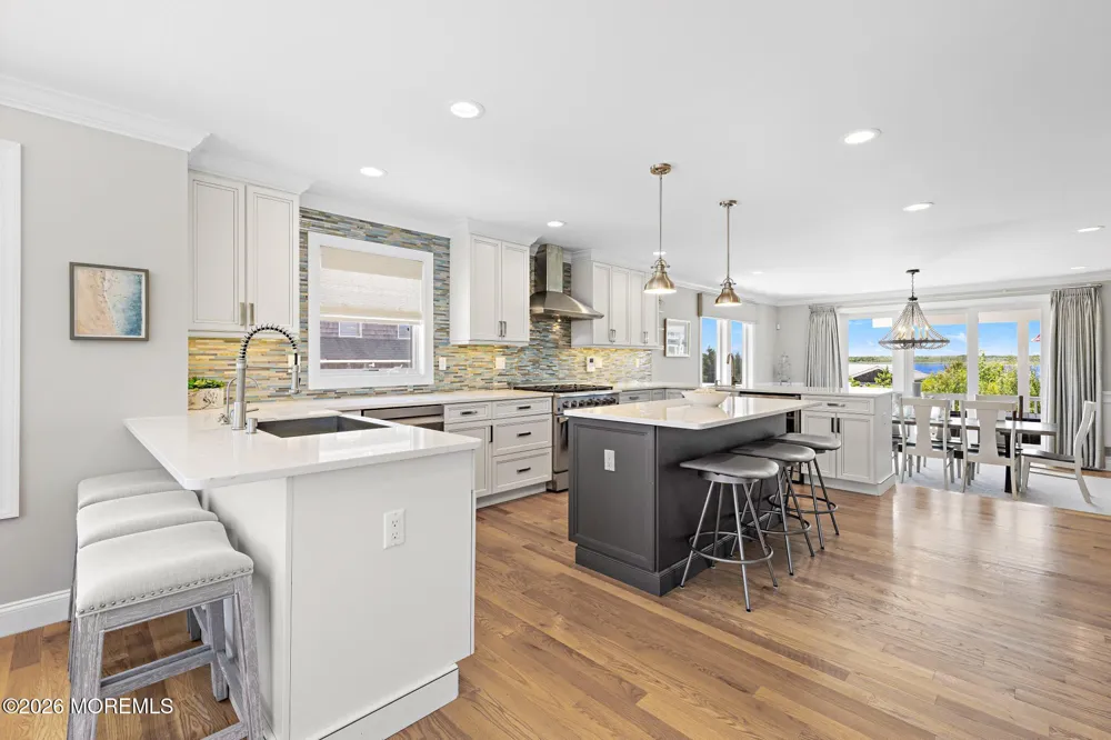 1406 Ocean Avenue Mantoloking, NJ 08738