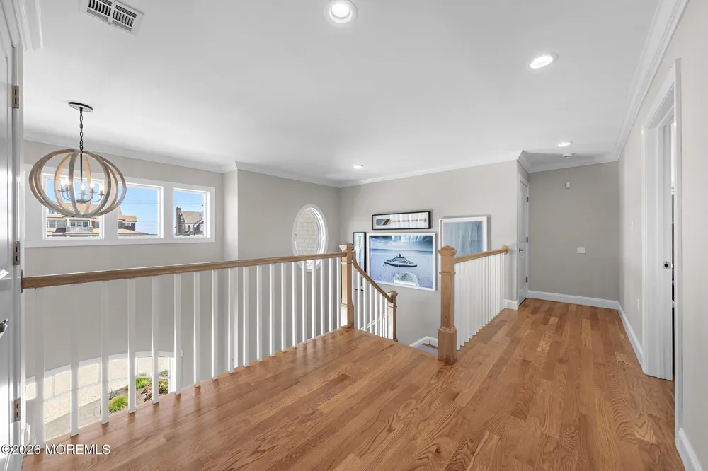 1406 Ocean Avenue Mantoloking, NJ 08738
