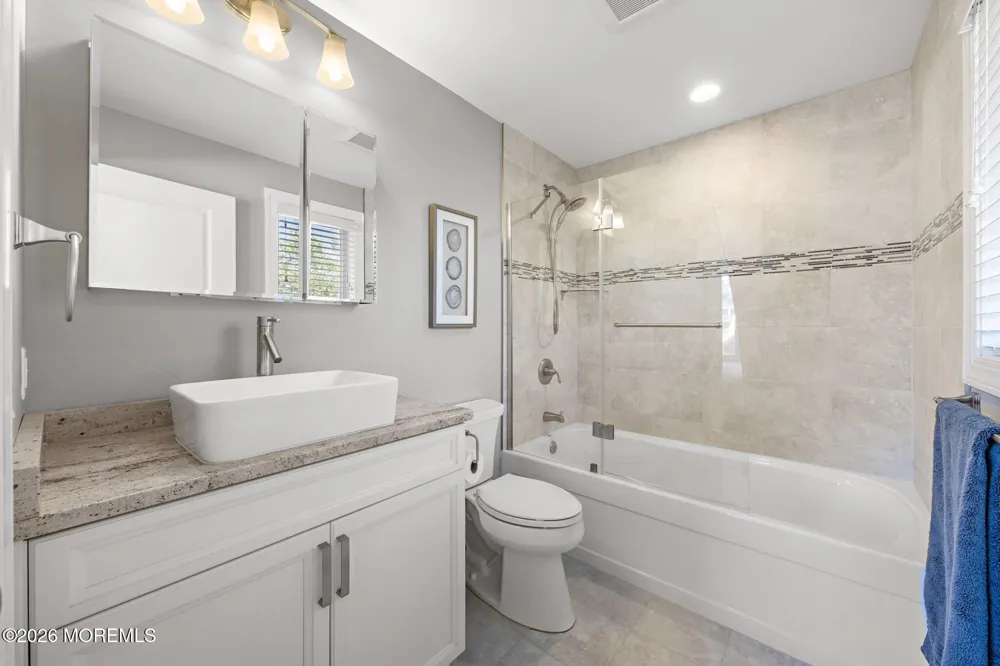 1406 Ocean Avenue Mantoloking, NJ 08738