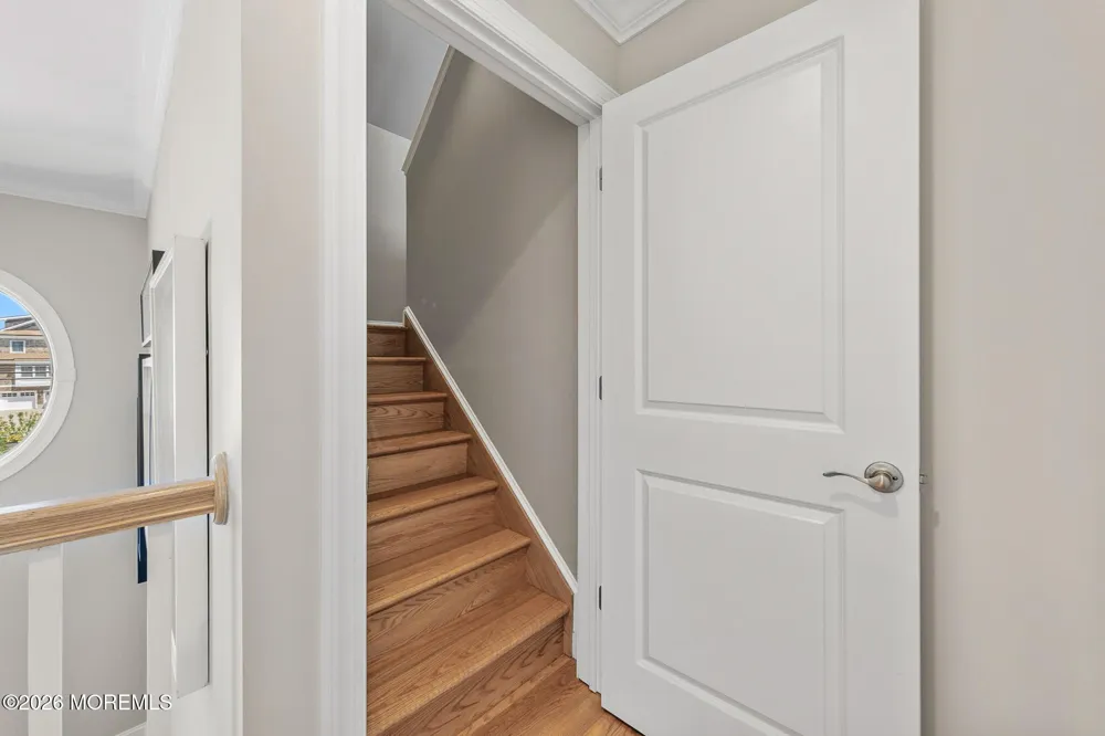 1406 Ocean Avenue Mantoloking, NJ 08738