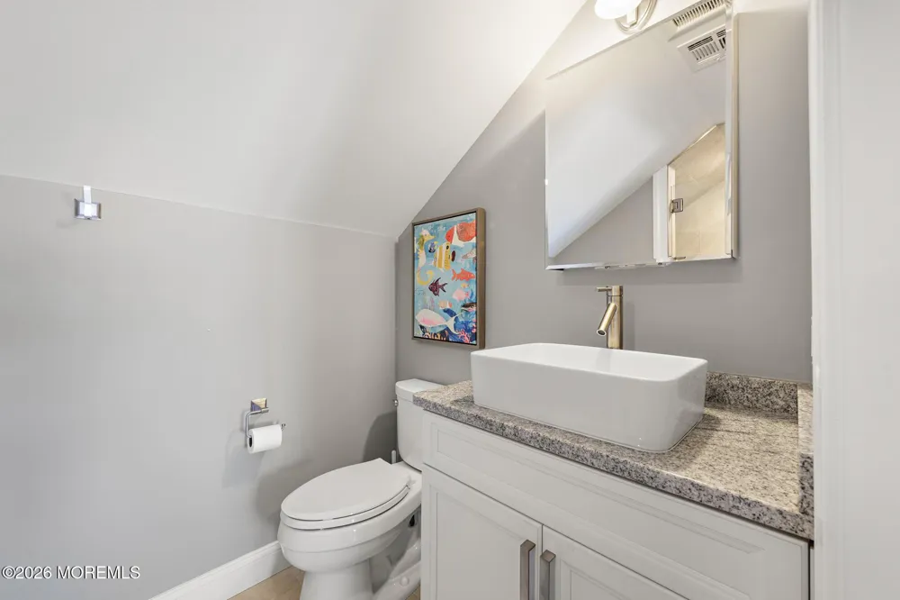 1406 Ocean Avenue Mantoloking, NJ 08738