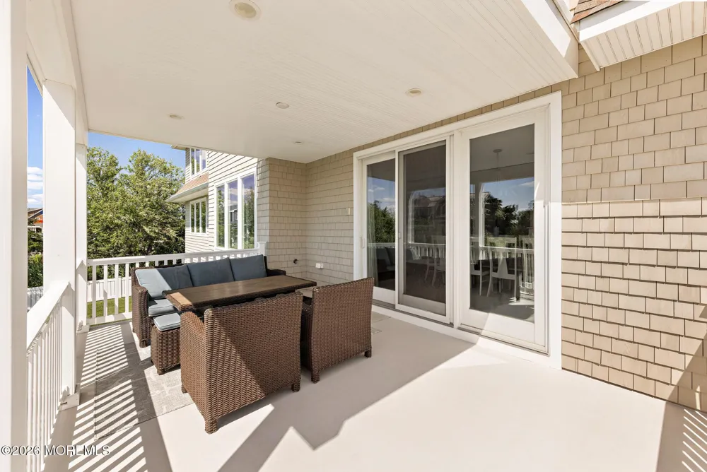 1406 Ocean Avenue Mantoloking, NJ 08738