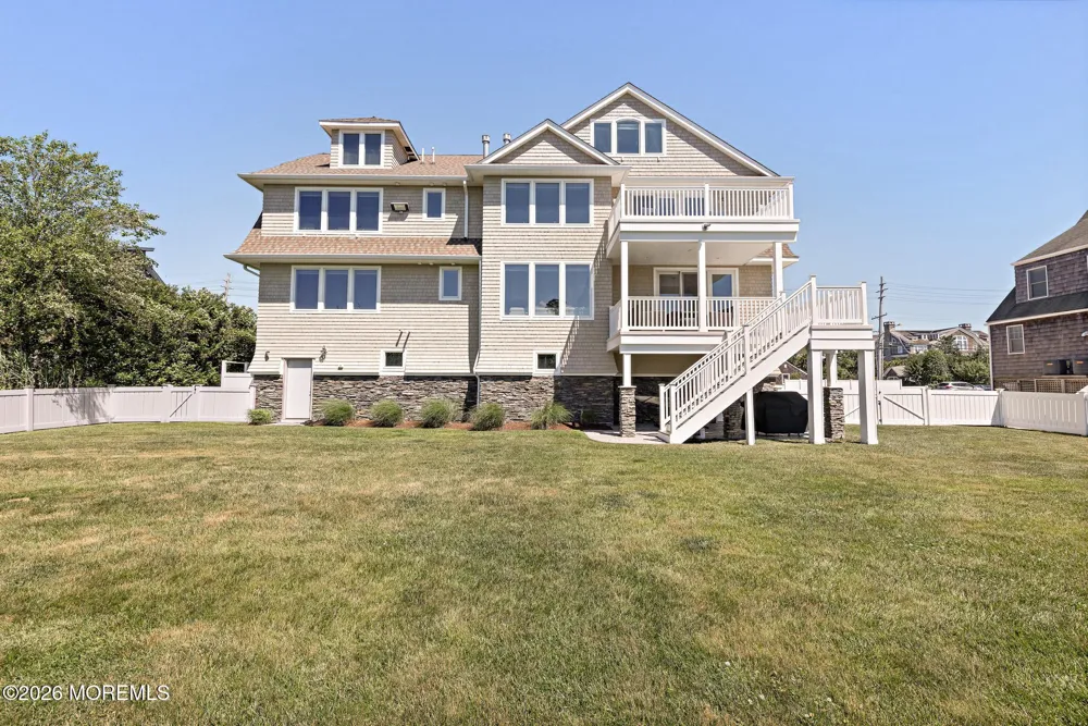 1406 Ocean Avenue Mantoloking, NJ 08738
