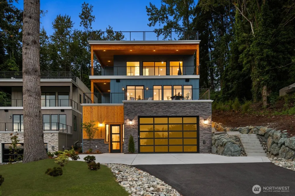 10719 Lake View Drive Lake Stevens, WA 98258