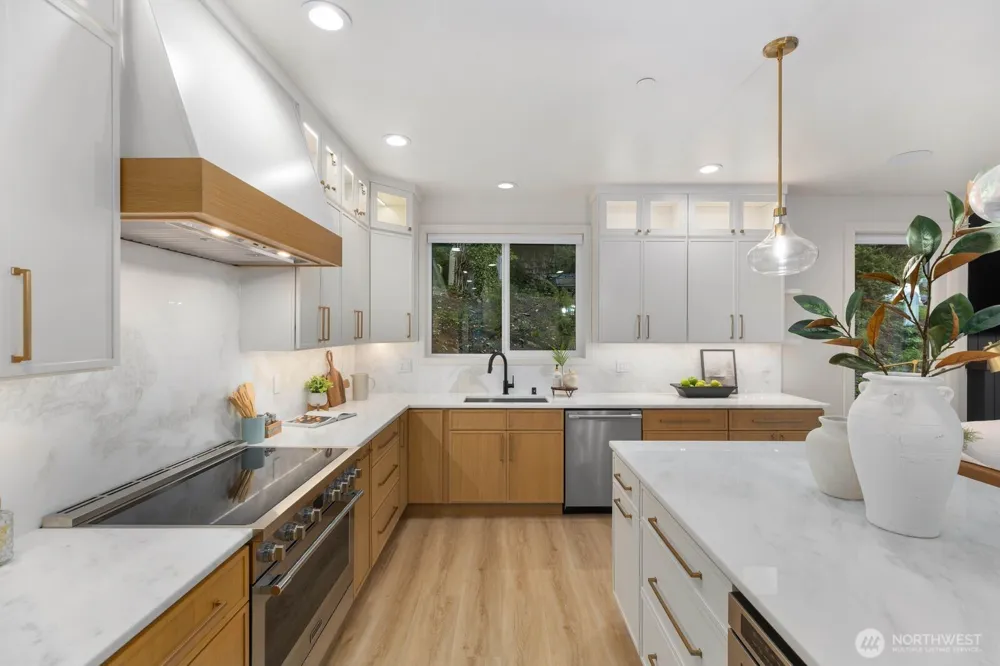 10719 Lake View Drive Lake Stevens, WA 98258