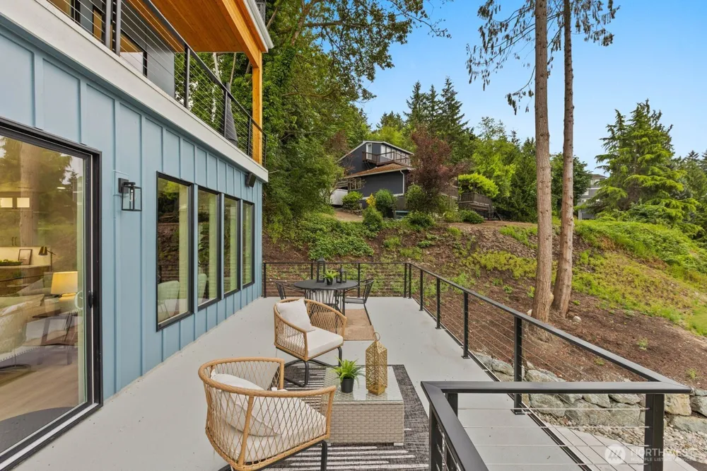 10719 Lake View Drive Lake Stevens, WA 98258