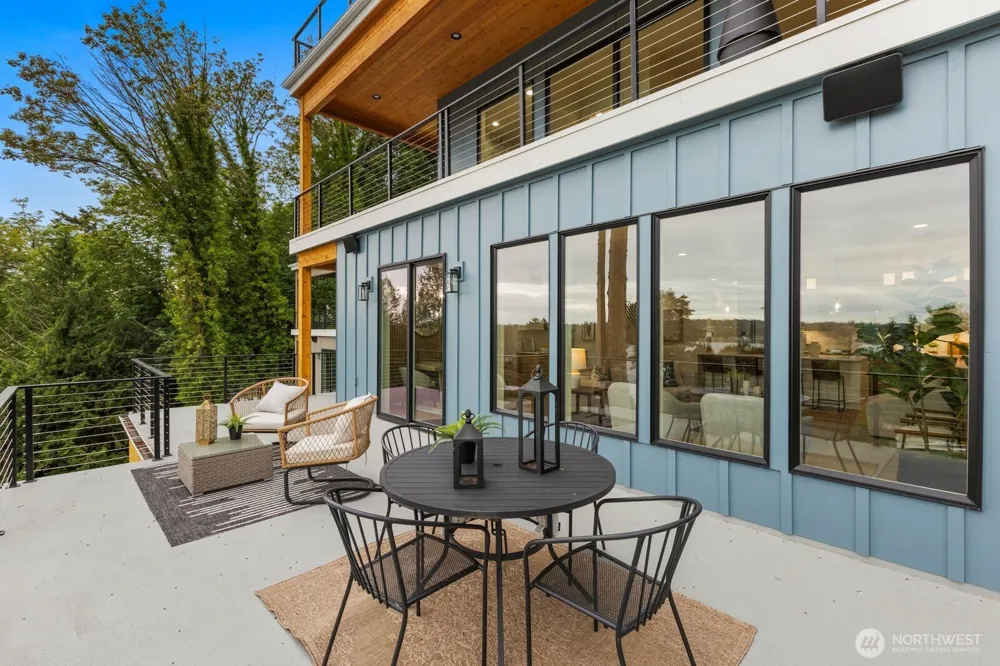 10719 Lake View Drive Lake Stevens, WA 98258