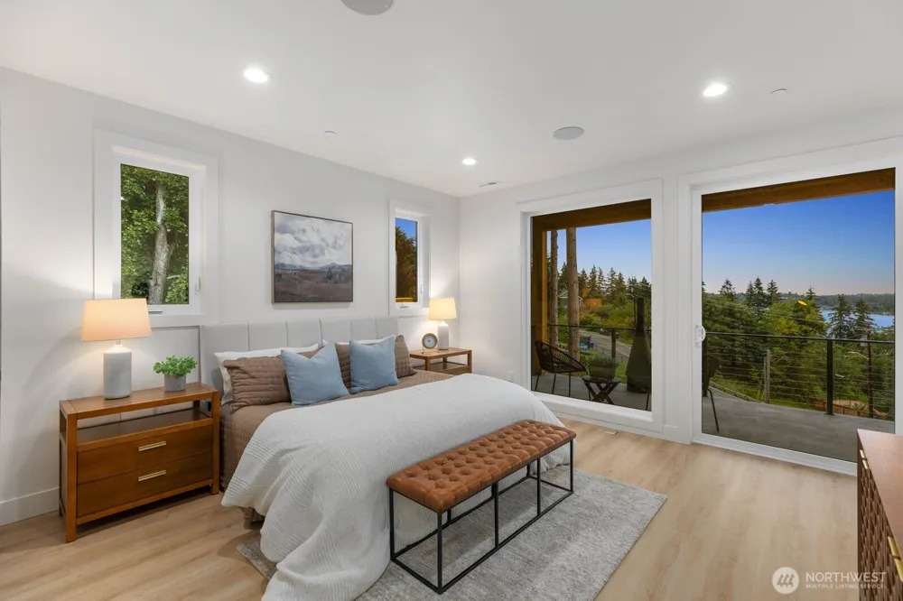 10719 Lake View Drive Lake Stevens, WA 98258