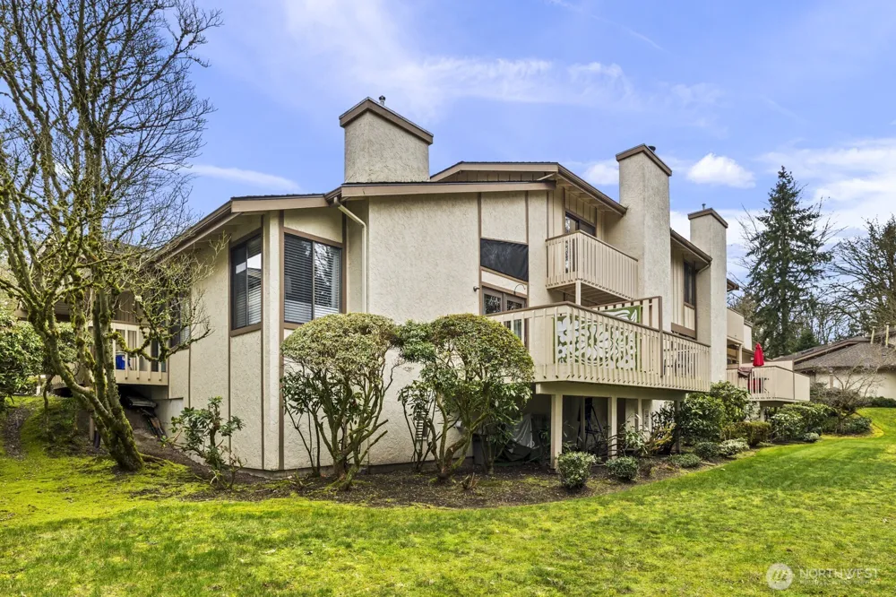 16014 Village Green Drive SE #C Mill Creek, WA 98012
