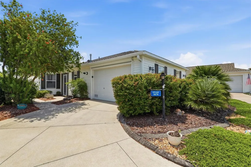 1674 GOVAN PLACE The Villages, FL 32162