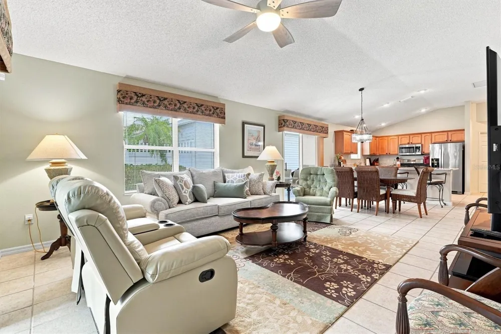 1674 GOVAN PLACE The Villages, FL 32162