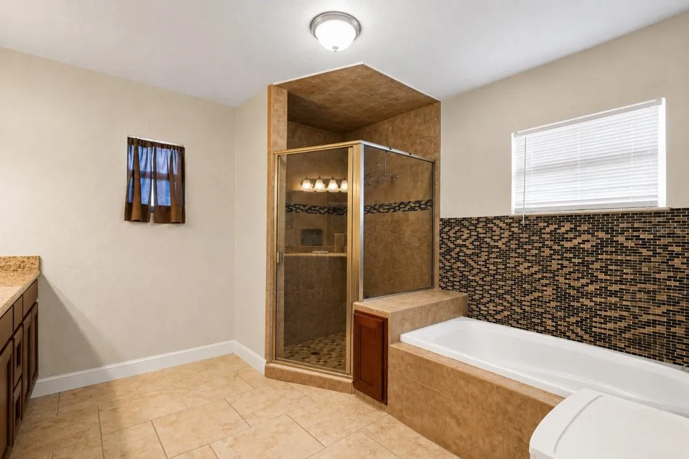 1922 MATTHEW COURT Lakeland, FL 33813