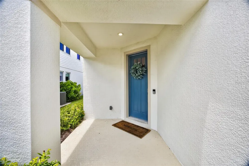 15069 SHADY PALMS LANE Nokomis, FL 34275