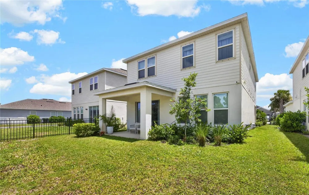 15069 SHADY PALMS LANE Nokomis, FL 34275