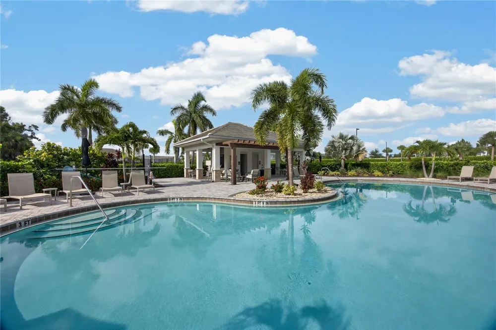 15069 SHADY PALMS LANE Nokomis, FL 34275