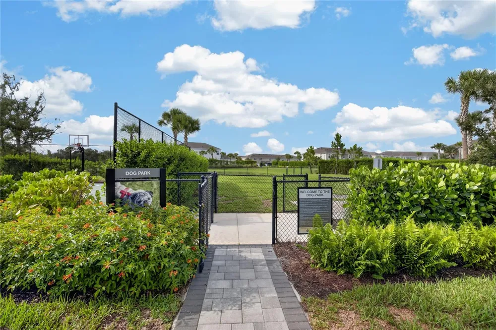 15069 SHADY PALMS LANE Nokomis, FL 34275