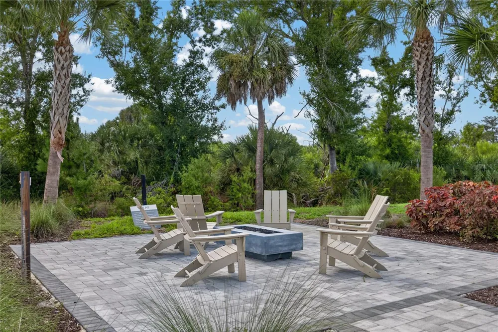 15069 SHADY PALMS LANE Nokomis, FL 34275
