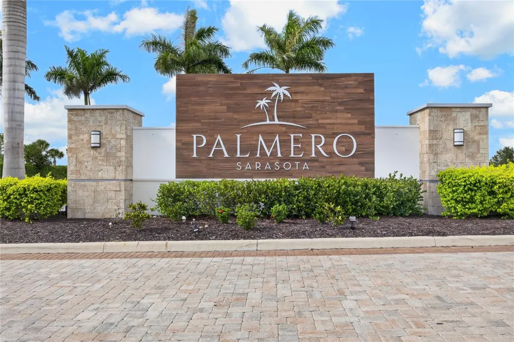 15069 SHADY PALMS LANE Nokomis, FL 34275