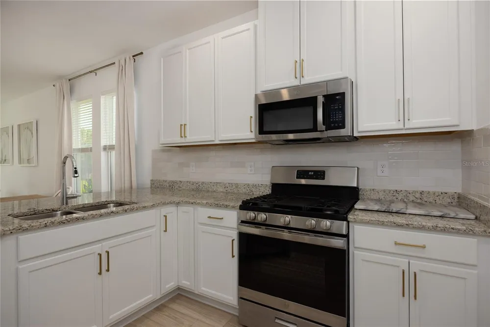 15069 SHADY PALMS LANE Nokomis, FL 34275