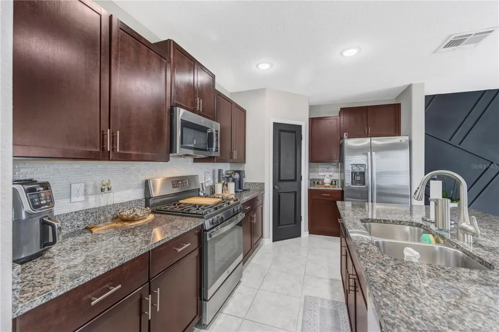 5522 APPLETON SHORE DRIVE Apollo Beach, FL 33572