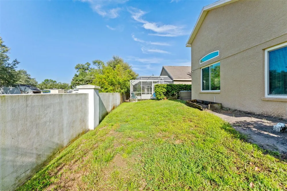 18843 MAISONS DRIVE Lutz, FL 33558