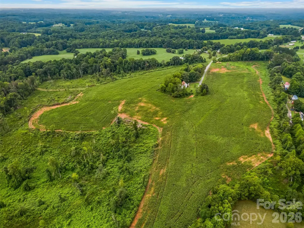 2537 Mary Lane Hamptonville, NC 27020