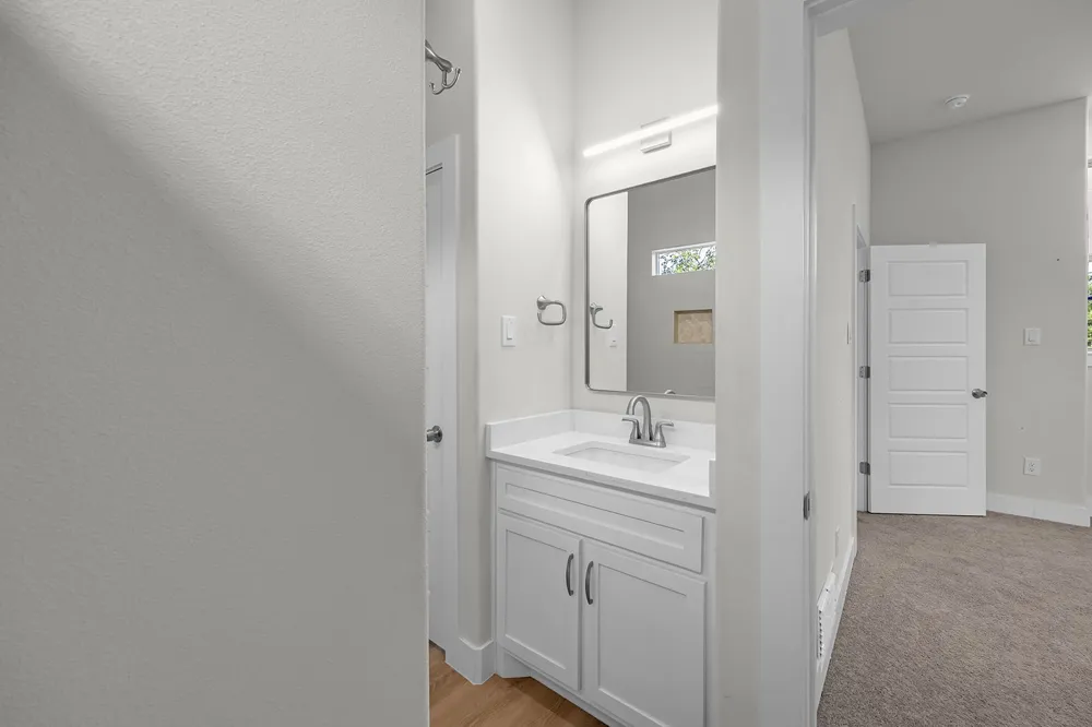 5511 Black Pine Circle Granbury, TX 76048