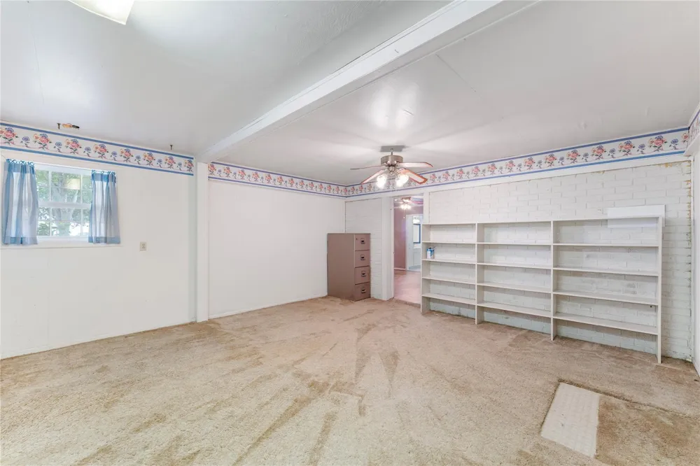 2436 S State Highway 71 El Campo, TX 77437