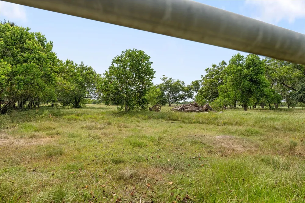 2436 S State Highway 71 El Campo, TX 77437