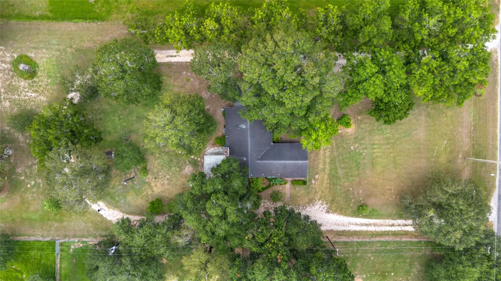 2436 S State Highway 71 El Campo, TX 77437