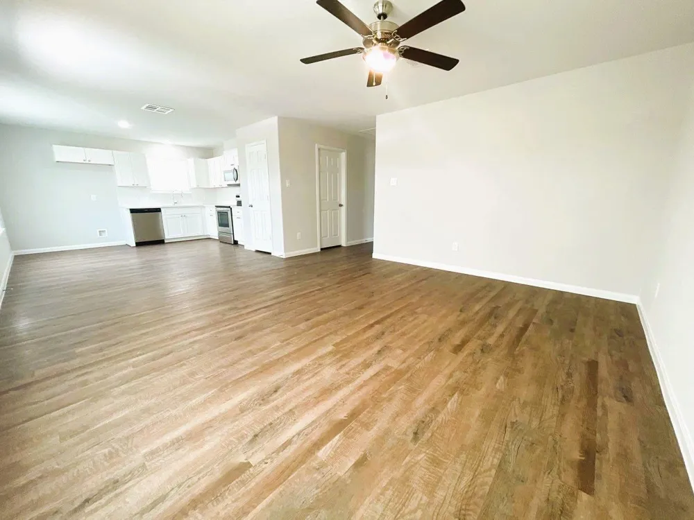 340 Road 5105 Cleveland, TX 77327