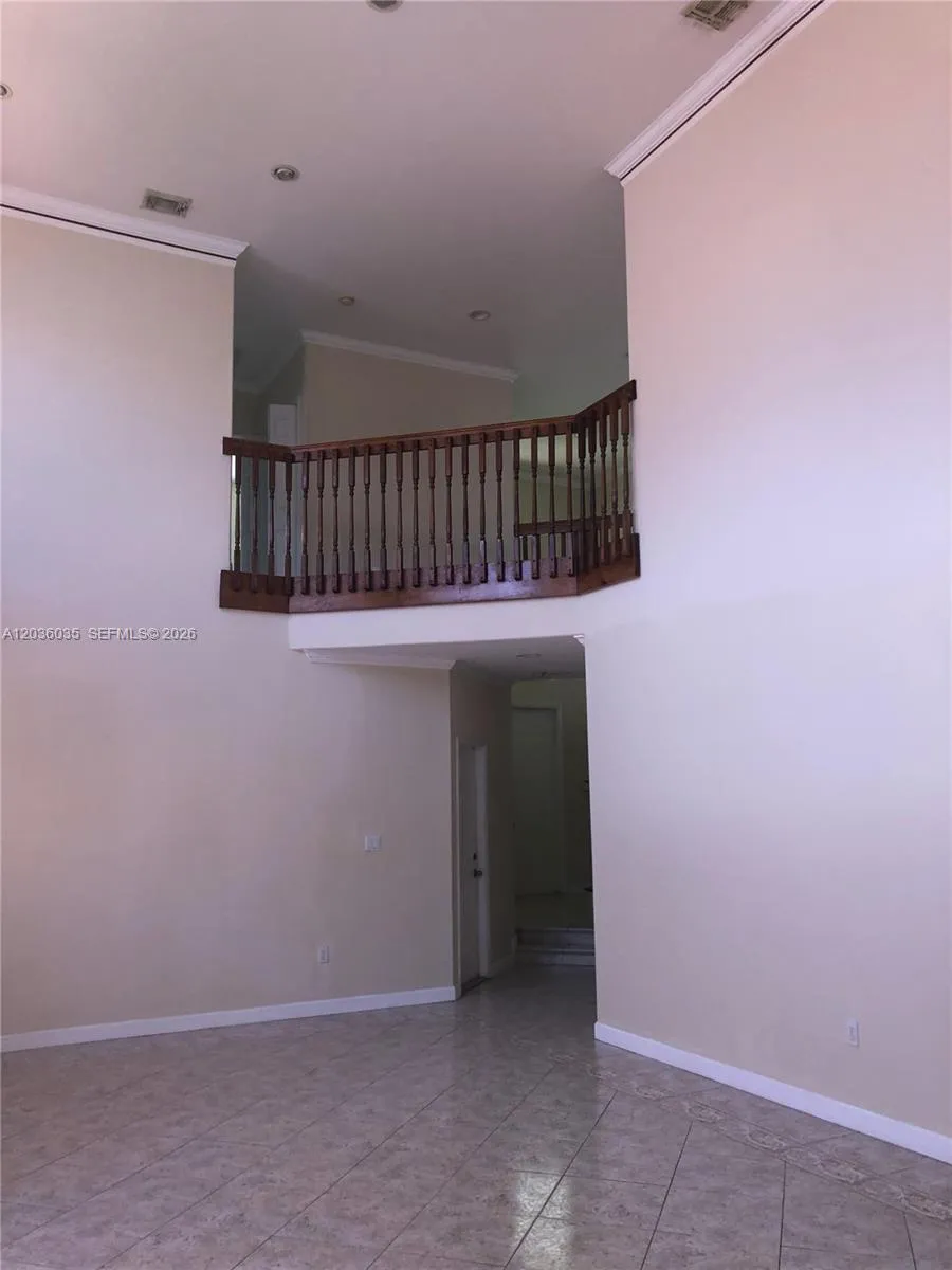 11253 NW 47th Ln Doral, FL 33178